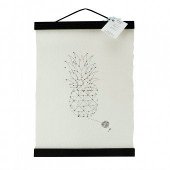Animal Amsterdam - Pineapple in frame