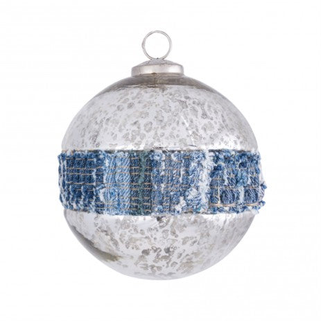PTMD - Weihnachtskugel aus Denim