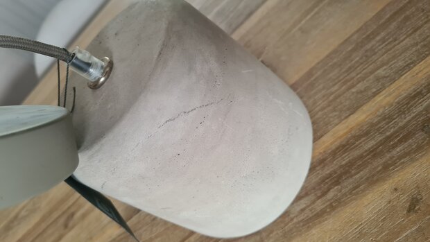 distelroos-Broste-Copenhagen-Hanglamp-concrete-grijs