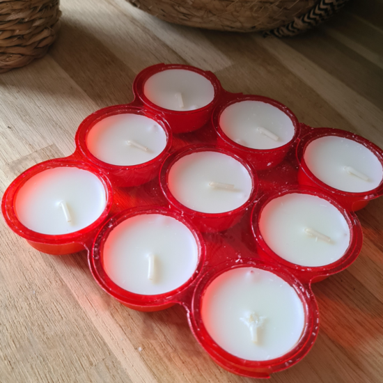 Plum &amp; Berries scented tea lights, set of 9