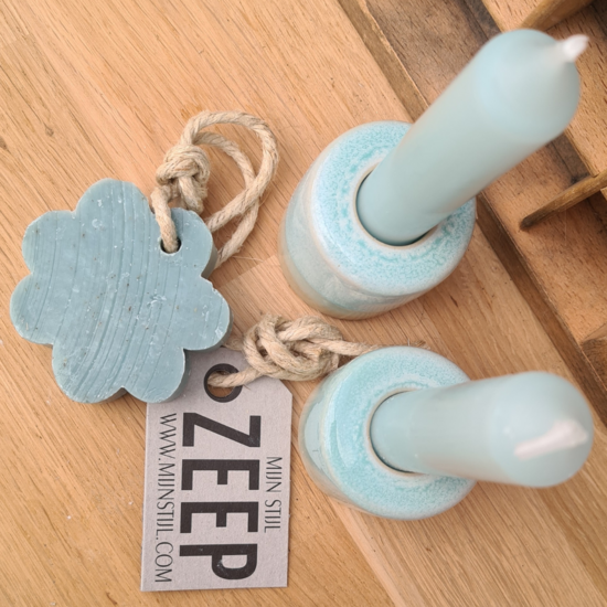 Gift box Pastel pale green
