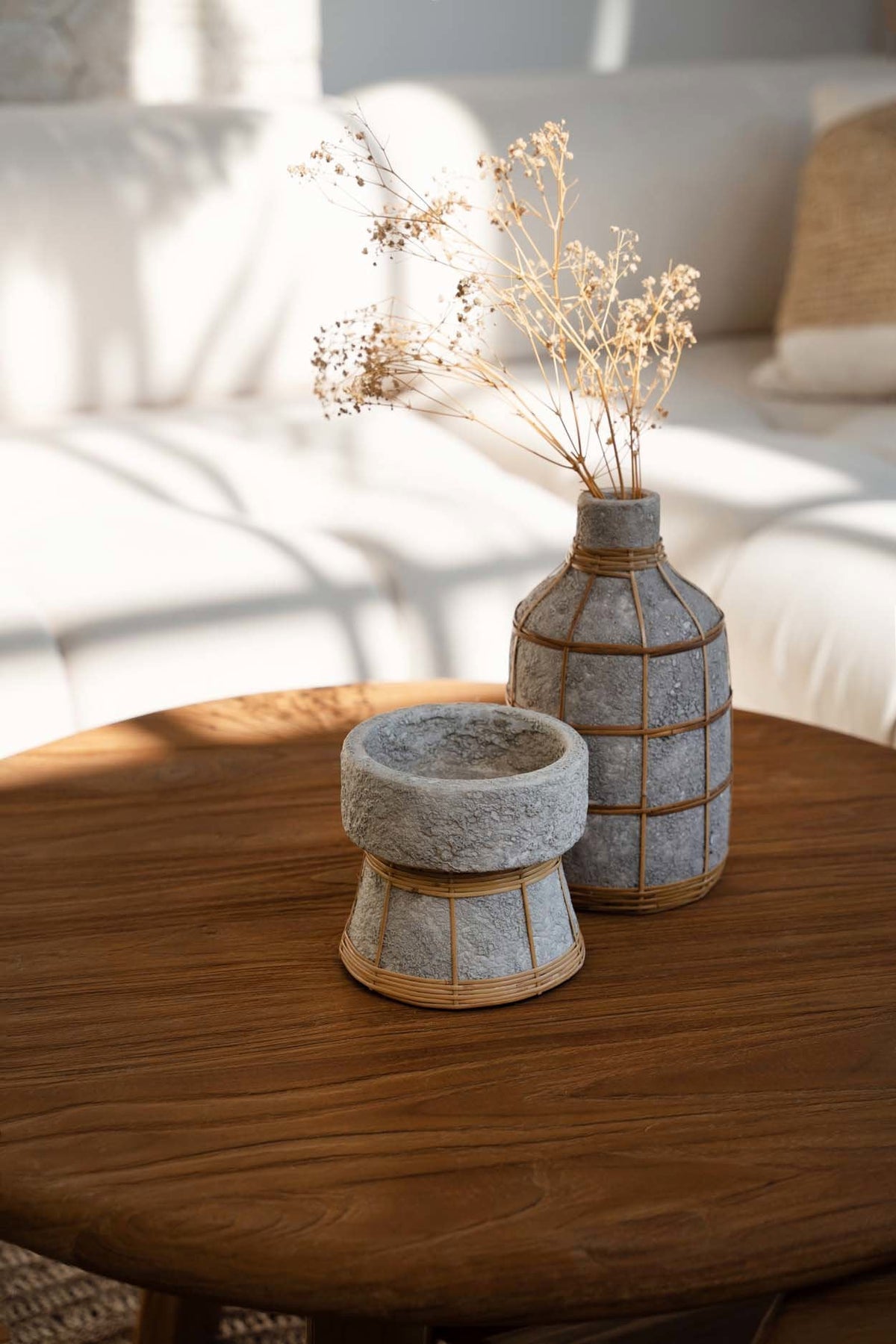 Bazar Bizar Whoopy vaas – beton/naturel – L – productfoto 2