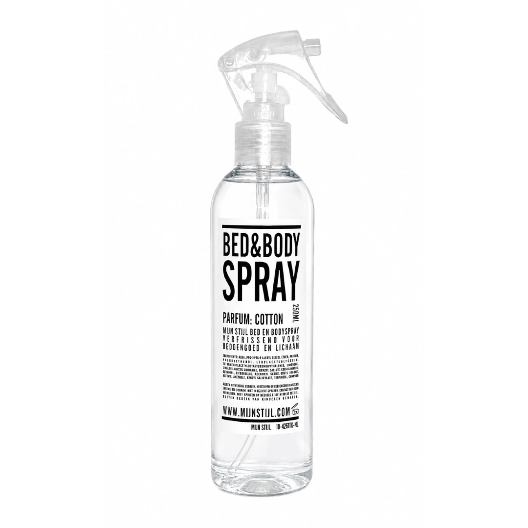 Mijn Stijl Bed & Body Spray Cotton 250 ml in transparante sprayflacon